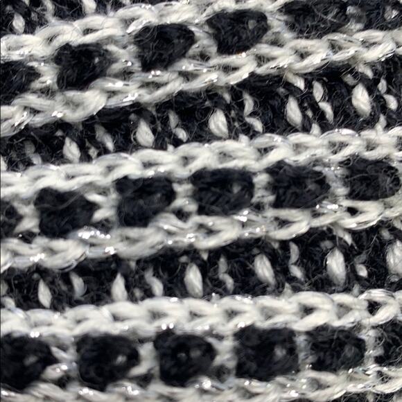 CALVIN KLEIN Women's Knit Black White Metallic Infinity Scarf - Picture 5 of 7